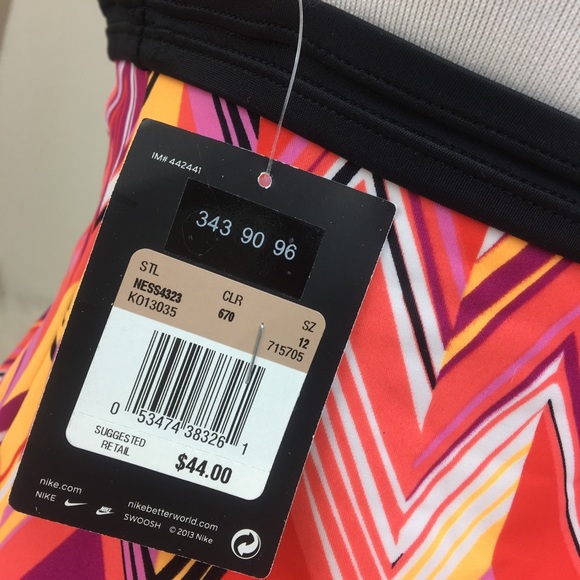 Nike & Kenneth Cole Mix & Match tankini - Picture 5 of 8